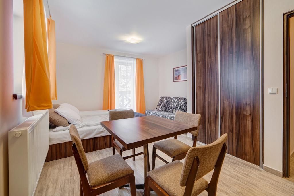Antracyt Apartment กรินีซา ดรอยจ์ ภายนอก รูปภาพ